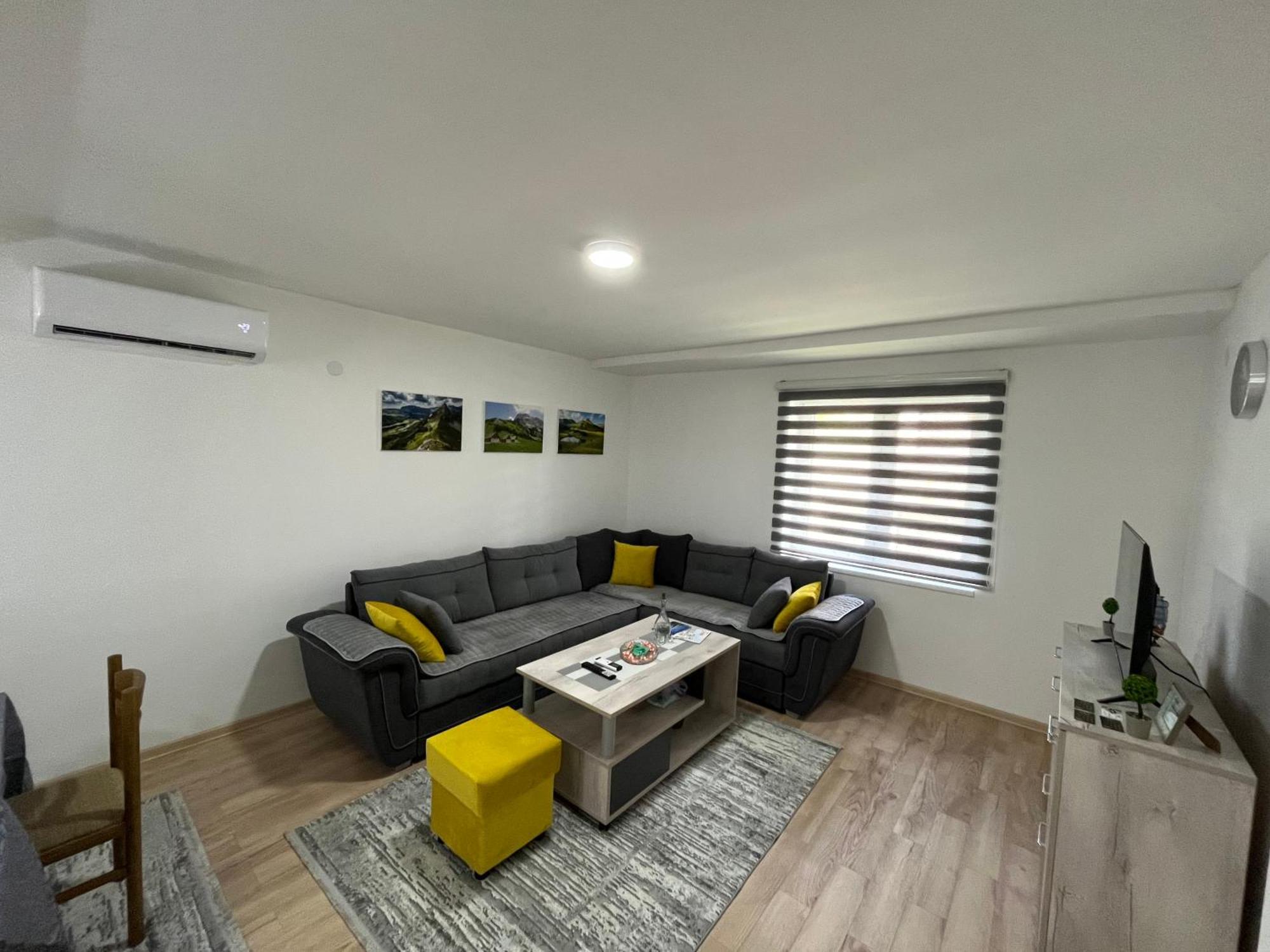Apartman 4M Foca Bagian luar foto